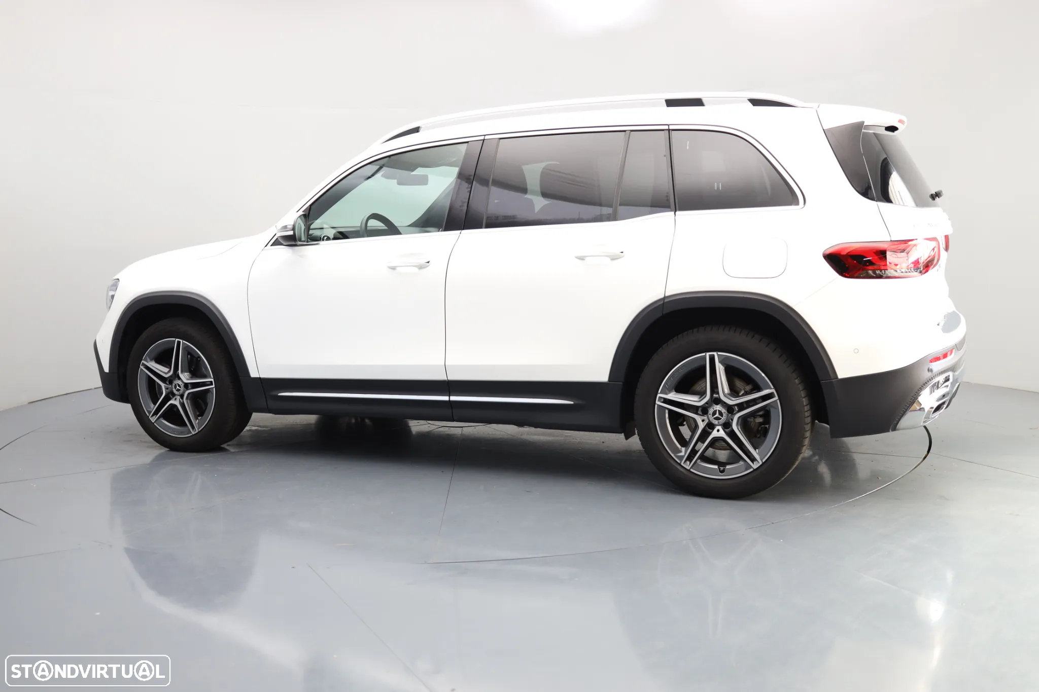 Mercedes-Benz GLB 200 d AMG Line - 9