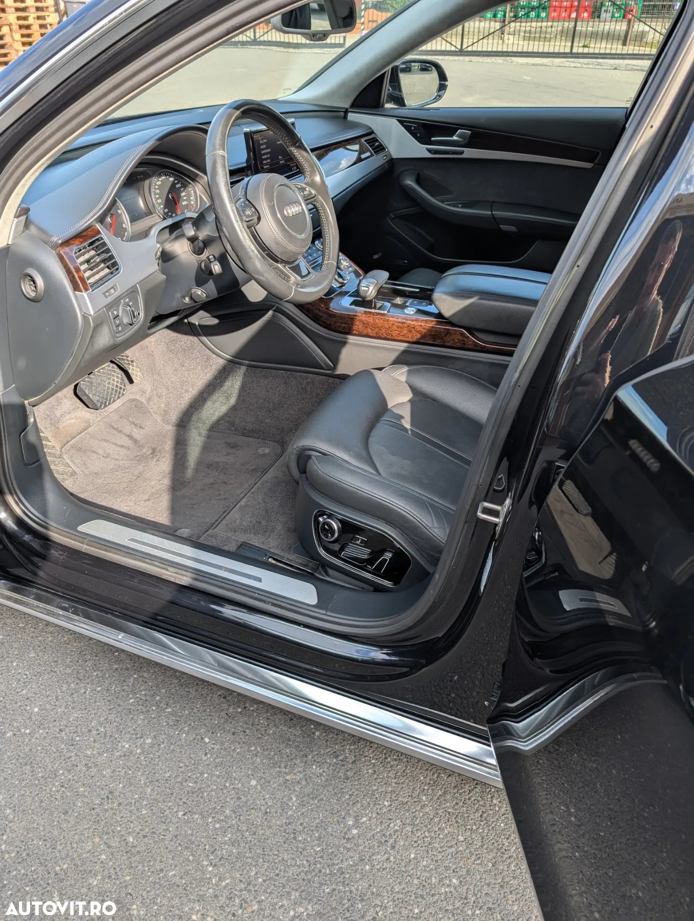 Audi A8 - 8