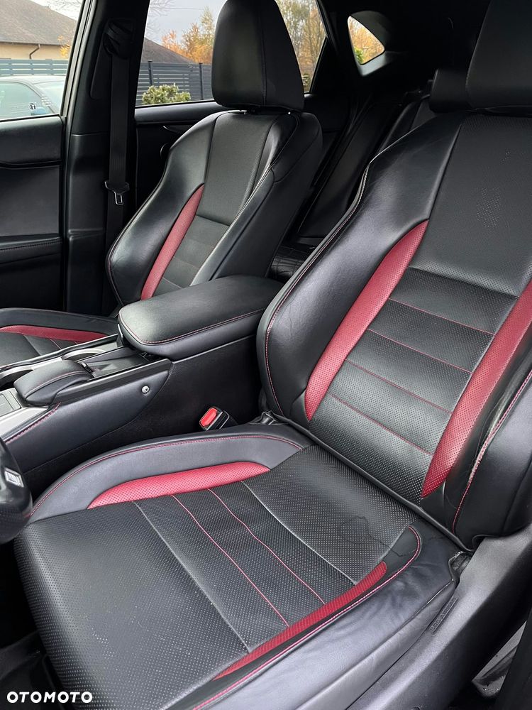 Lexus NX 300h F Sport AWD - 8