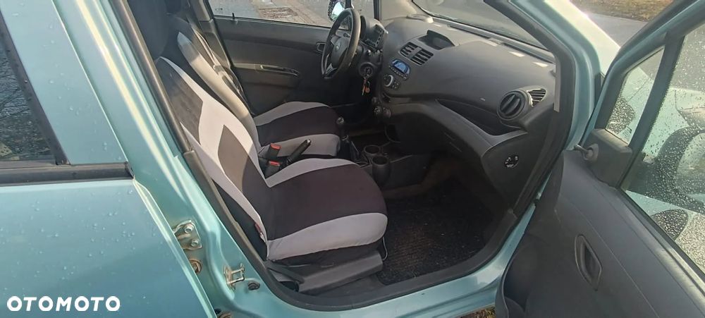 Chevrolet Spark - 11