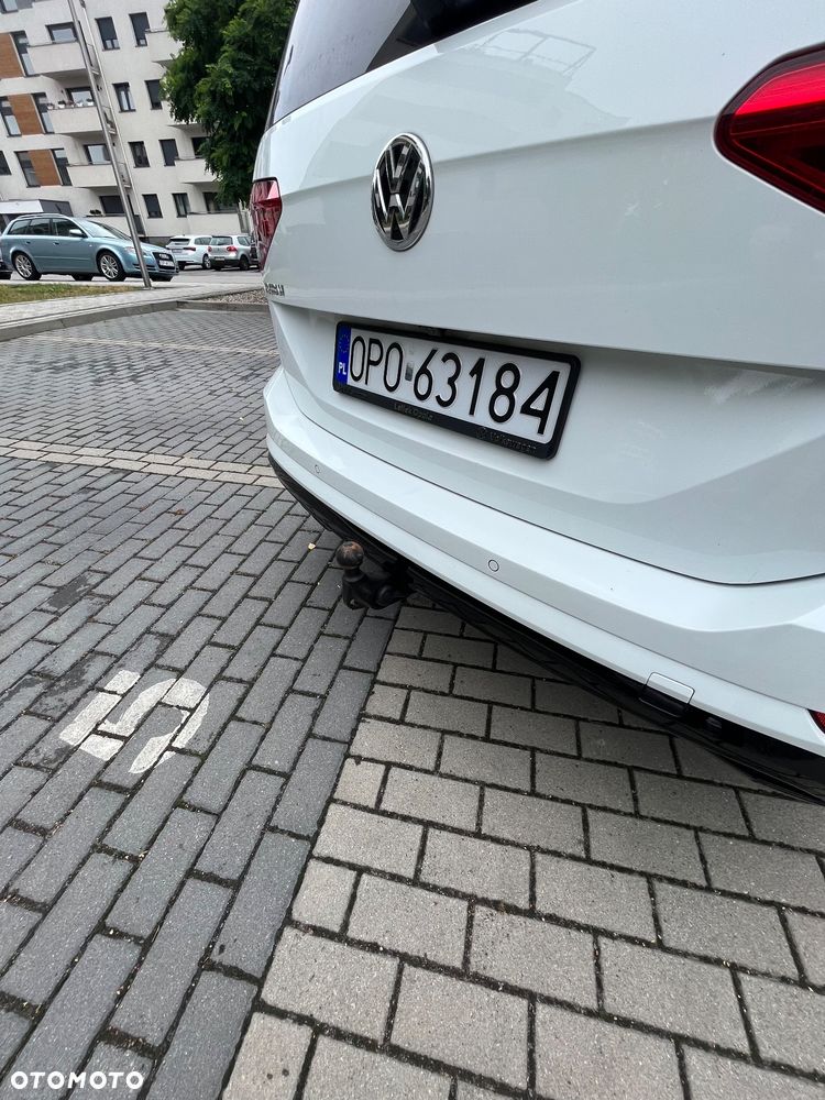 Volkswagen Touran 2.0 TDI SCR (BlueMotion Technology) DSG Highline - 13