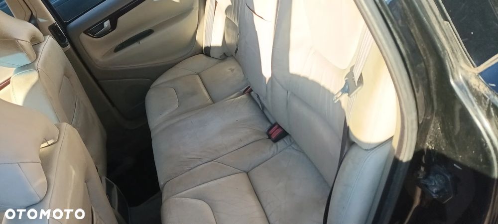 Volvo V70 - 4