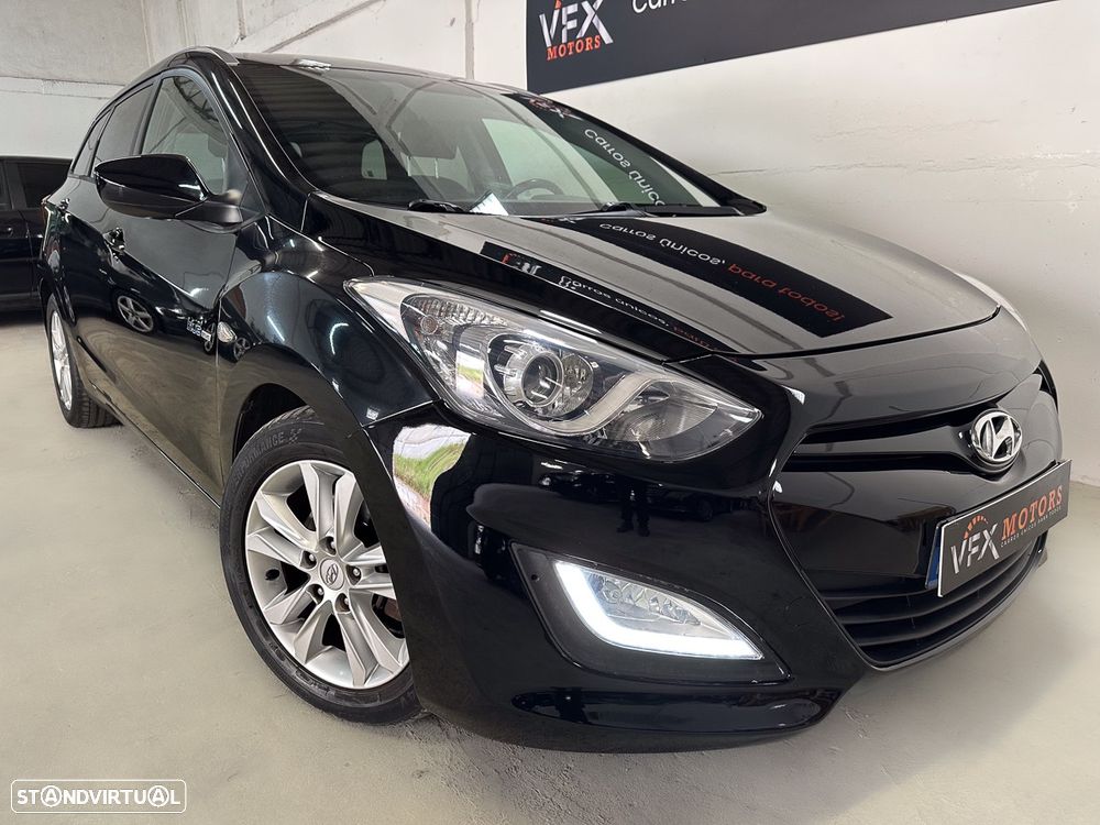 Hyundai i30 CW - 14