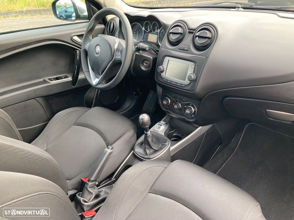 Alfa Romeo MiTo 1.3 JTDM Urban - 9