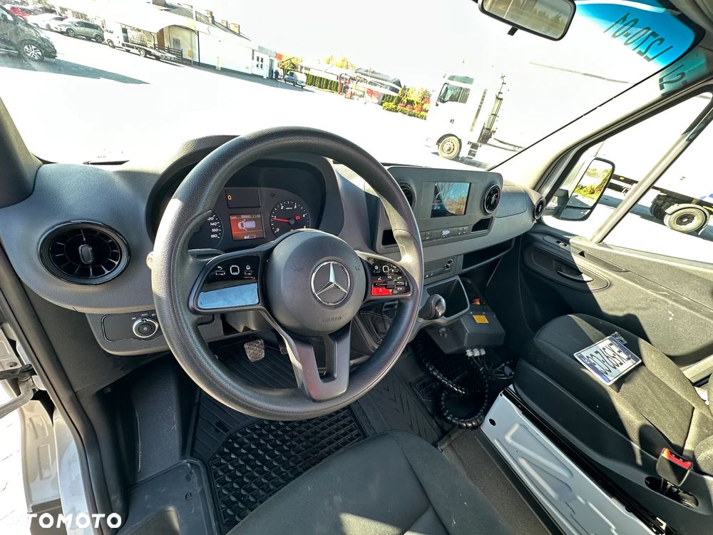 Mercedes-Benz Sprinter 906 Podnośnik Koszowy MULTITEL MTE270 - 12