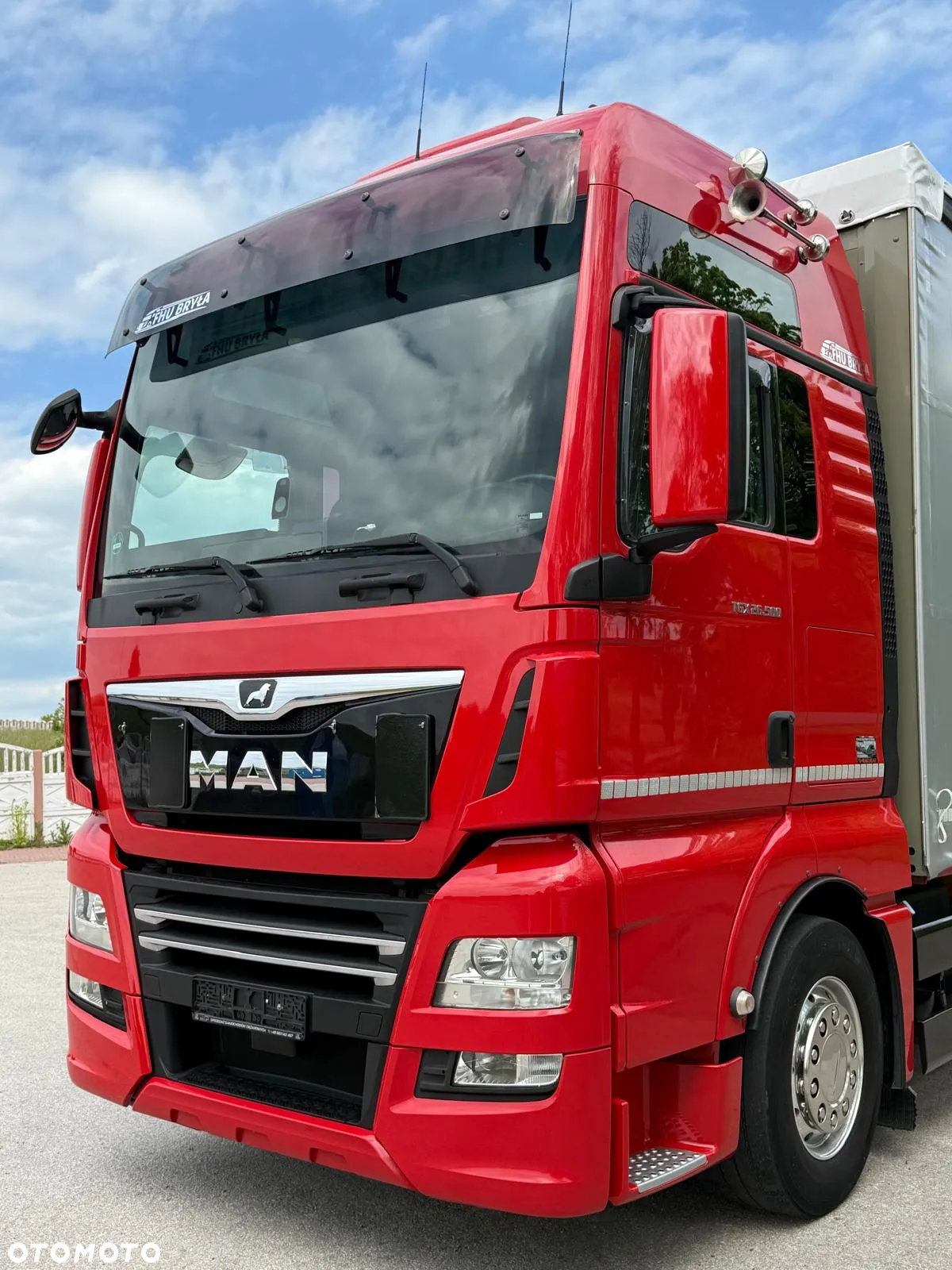 MAN TGX 26.500 / LIFT / 6X2 / KLIMA POSTOJOWA / 18PALET / E6 / FIRANKA / 18 TON ŁADOWNOŚĆ / WINDA / NISKI PRZEBIEG / JEDEN WŁAŚCICIEL / PODWIESZANA OŚ - 6
