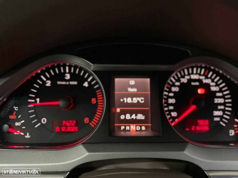 Audi A6 2.7 TDI V6 quattro S-line Tiptronic - 19