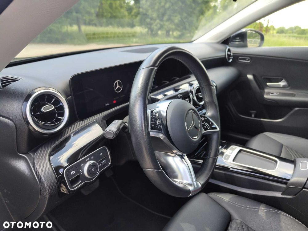 Mercedes-Benz CLA - 7