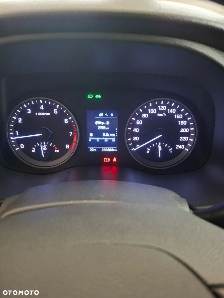 Hyundai Tucson 1.6 T-GDI GO 4WD - 7