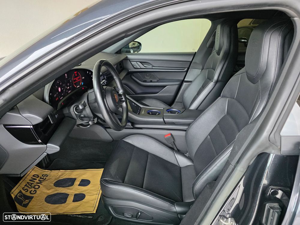 Porsche Taycan Sport Turismo Standard - 10