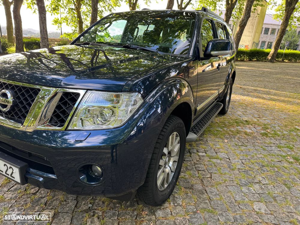 Nissan Pathfinder 3.0 dCi V6 LE 7L IT P.Bo.AT - 3