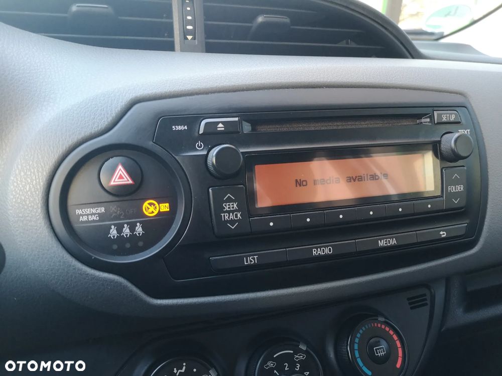 Toyota Yaris 1.0 Active - 17