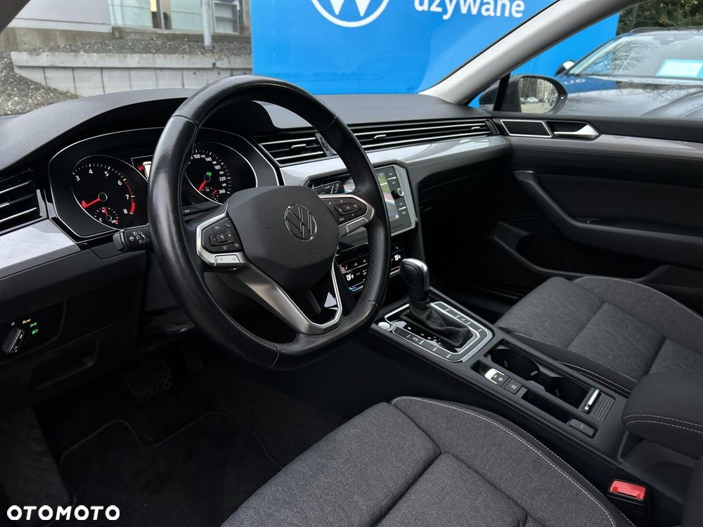 Volkswagen Passat Variant - 9