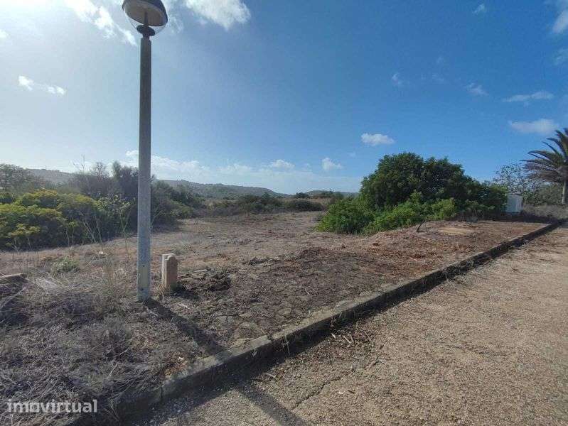 Lote de Terreno 384m2 - Urbanização Caminho do Infante - Grande imagem: 3/4