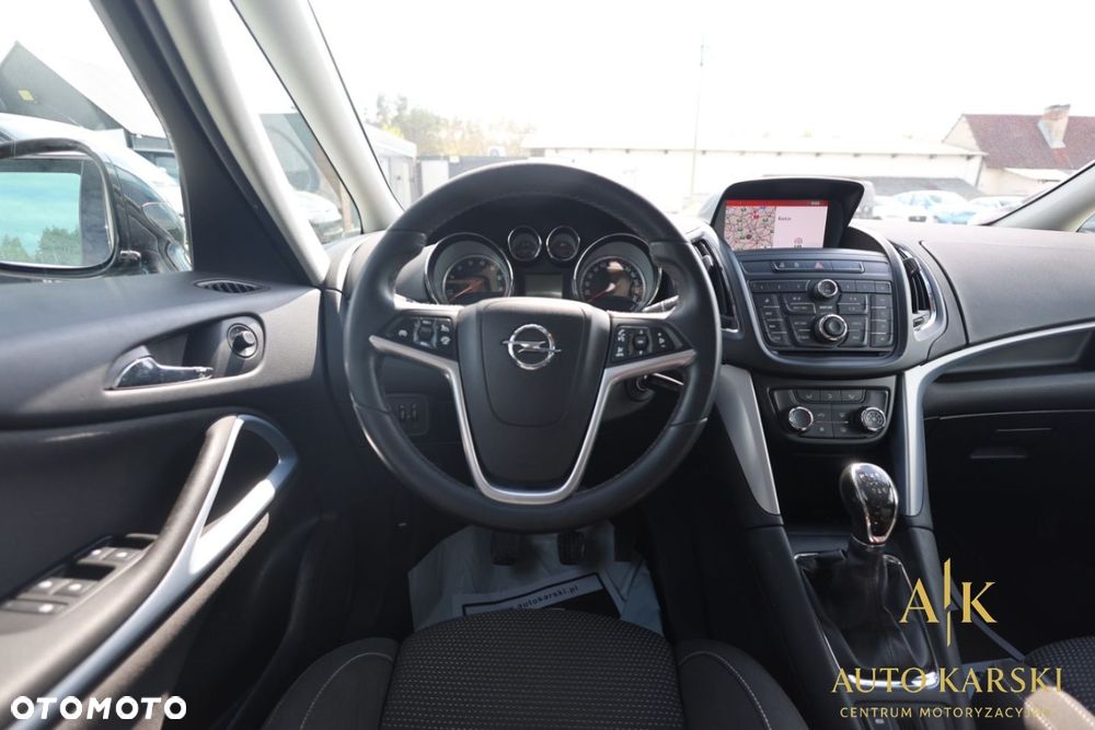 Opel Zafira - 8