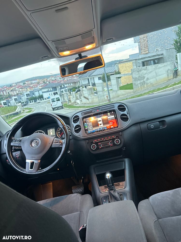 Volkswagen Tiguan 2.0 TDI 4Motion DSG Sport & Style - 6