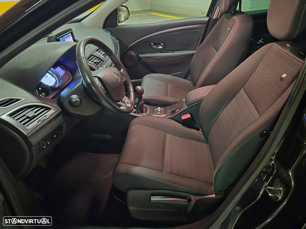 Renault Mégane Sport Tourer 1.5 dCi Limited SS - 25