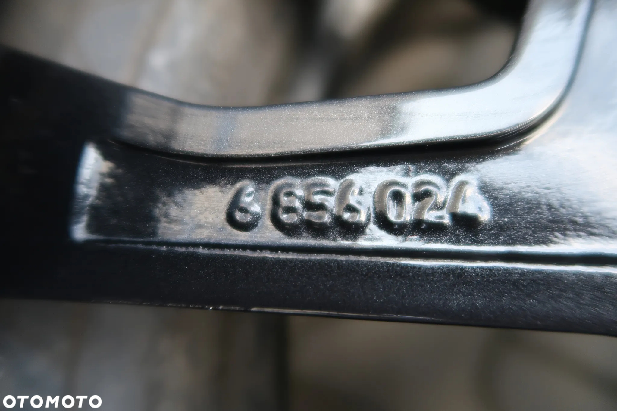 C31 FELGA BMW G05 G06 6856024 10,5X21ET43 - 6