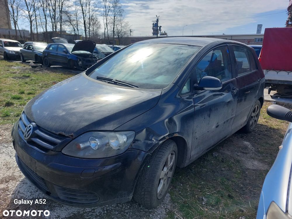 Zderzak VW GOLF PLUS 1,9TDI 05R. maska,lampy,drzwi,klapa..... - 2