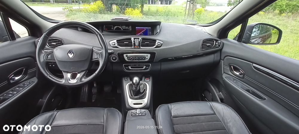 Renault Scenic 1.6 dCi Energy Bose Edition S&S - 11