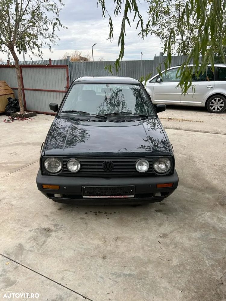 Volkswagen Golf GL - 4