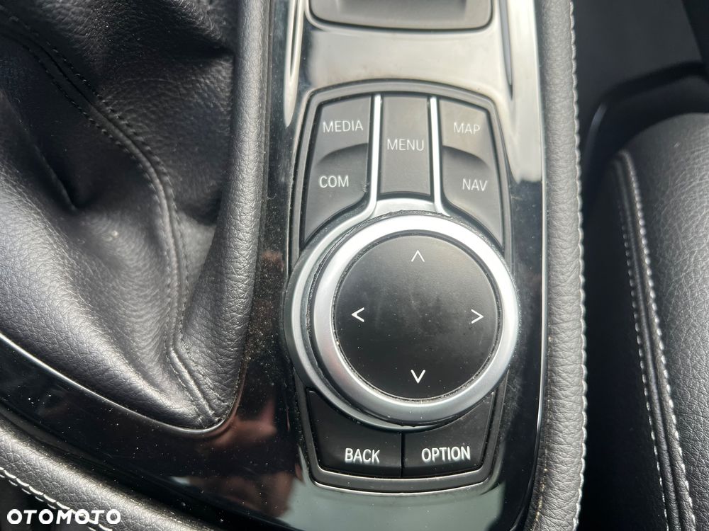 BMW Seria 2 - 37