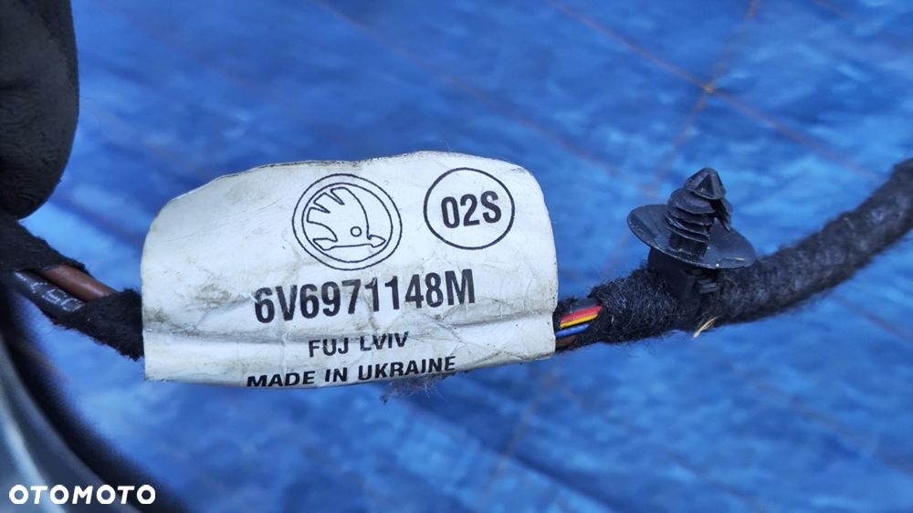 KLAPA KAMERA COFANIA ZDERZAK CZUJNIKI PDC PAS TYLNY WZMOCNIENIE BELKA LAMPA LEWY TYŁ KOMPLETNY ZESTAW DUPA ORYGINALNY LAKIER LF7Y SKODA FABIA III 3 6V LIFT HB 5D - 30