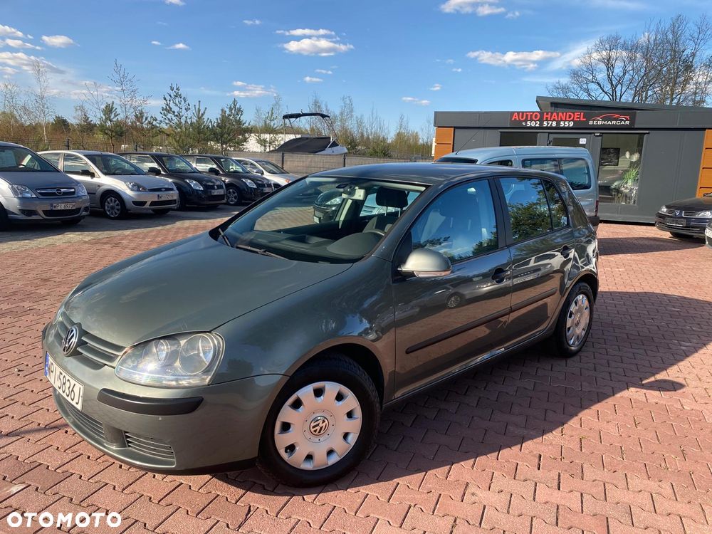 Volkswagen Golf 1.4 FSI Trendline - 4