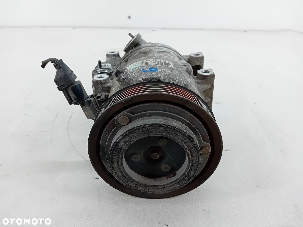 POMPA, SPRĘŻARKA KLIMATYZACJI HYUNDAI I30 I F500-AN6AA05 1.4 CVVT - 5