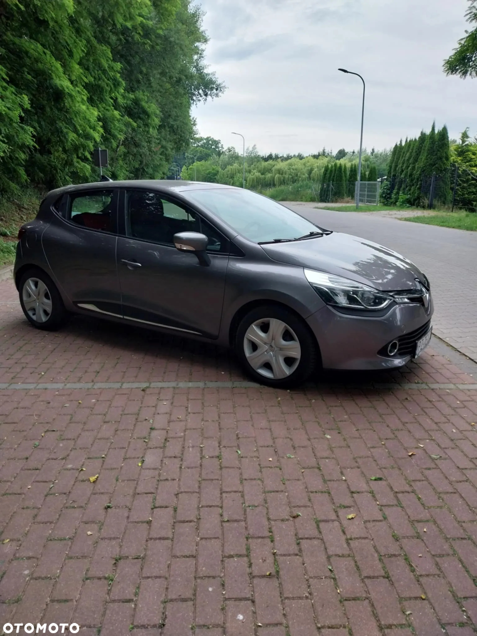 Renault Clio 1.5 dCi Energy Life - 13