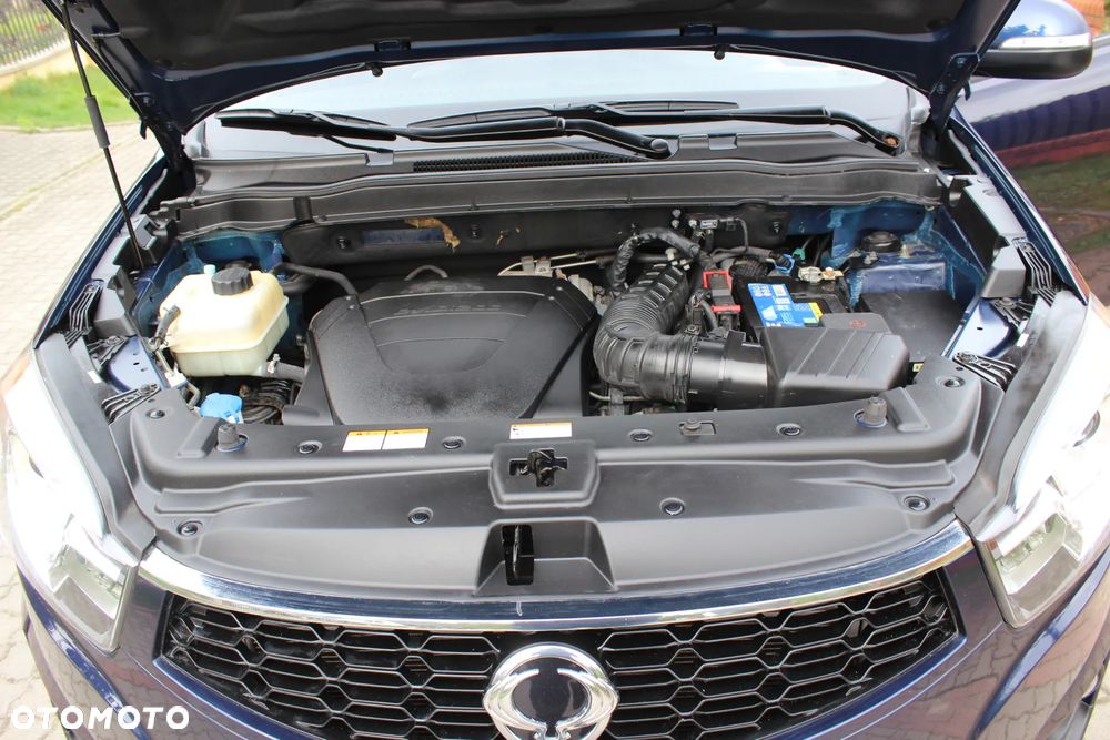 SsangYong/KGM Korando 2.0 E-XDi DPF 4WD Automatik Quartz - 36