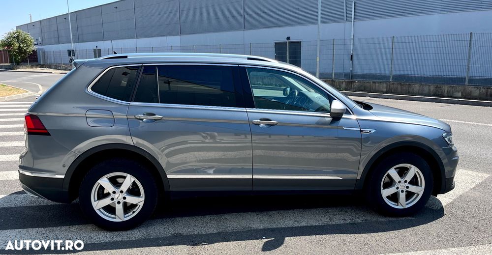 Volkswagen Tiguan 2.0 TDI SCR 4MOTION BlueMotion Technology DSG Lounge Sport & Style - 3