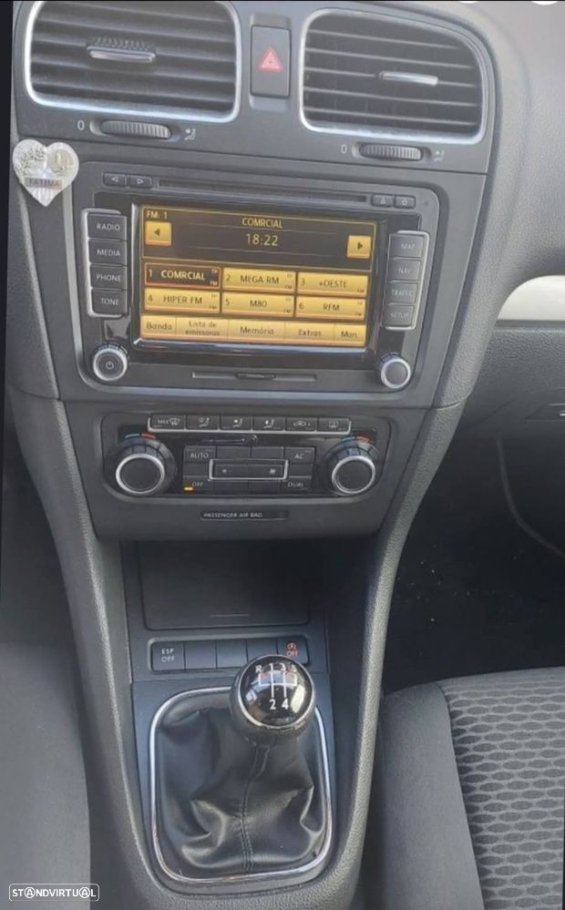 VW Golf 1.6 TDi DPF Comfortline - 6