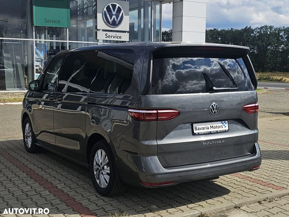Volkswagen Multivan - 4