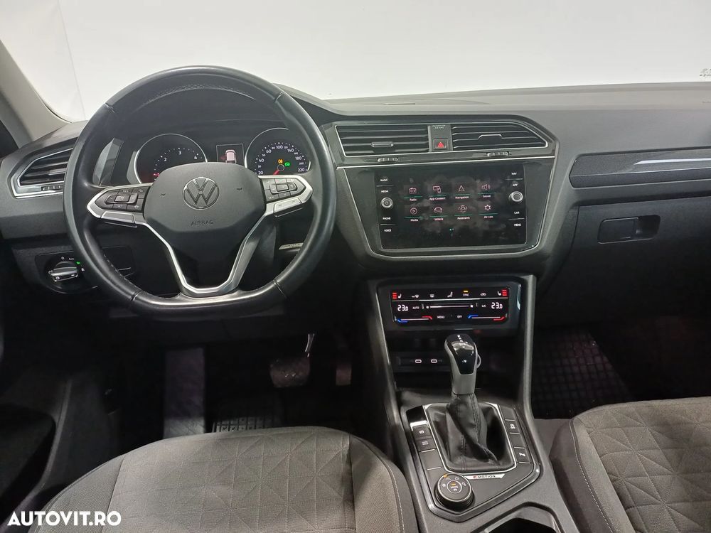 Volkswagen Tiguan 2.0 TDI SCR DSG 4Motion Life - 8