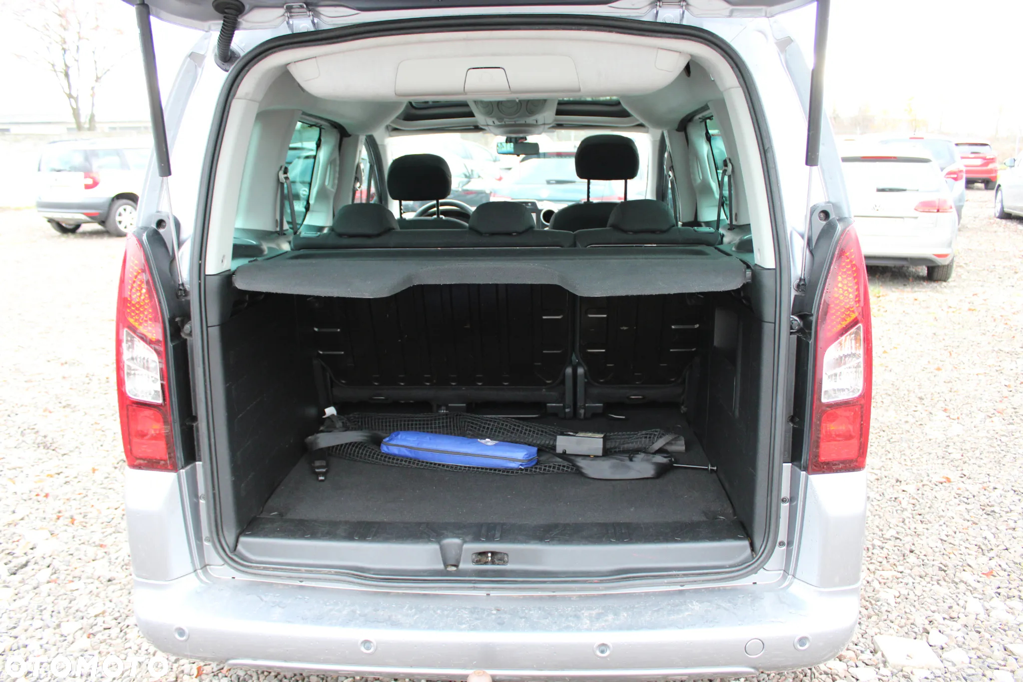 Peugeot Partner 1.6 BlueHDi Outdoor S&S - 20