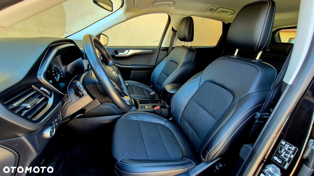 Ford Kuga 2.0 EcoBlue Hybrid TITANIUM X - 19