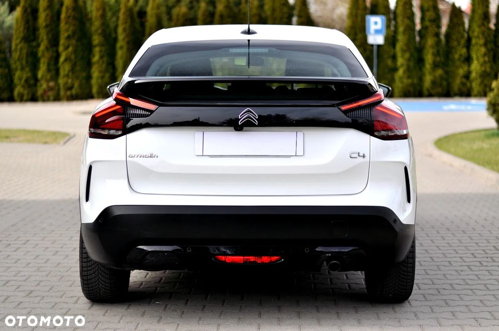 Citroën C4 BlueHDi 110 Stop&Start C-SERIES - 16