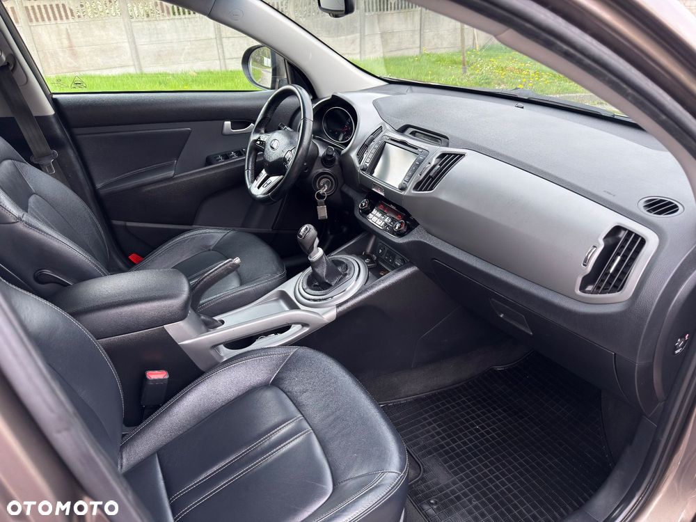 Kia Sportage 1.6 GDI Business Line 2WD - 24