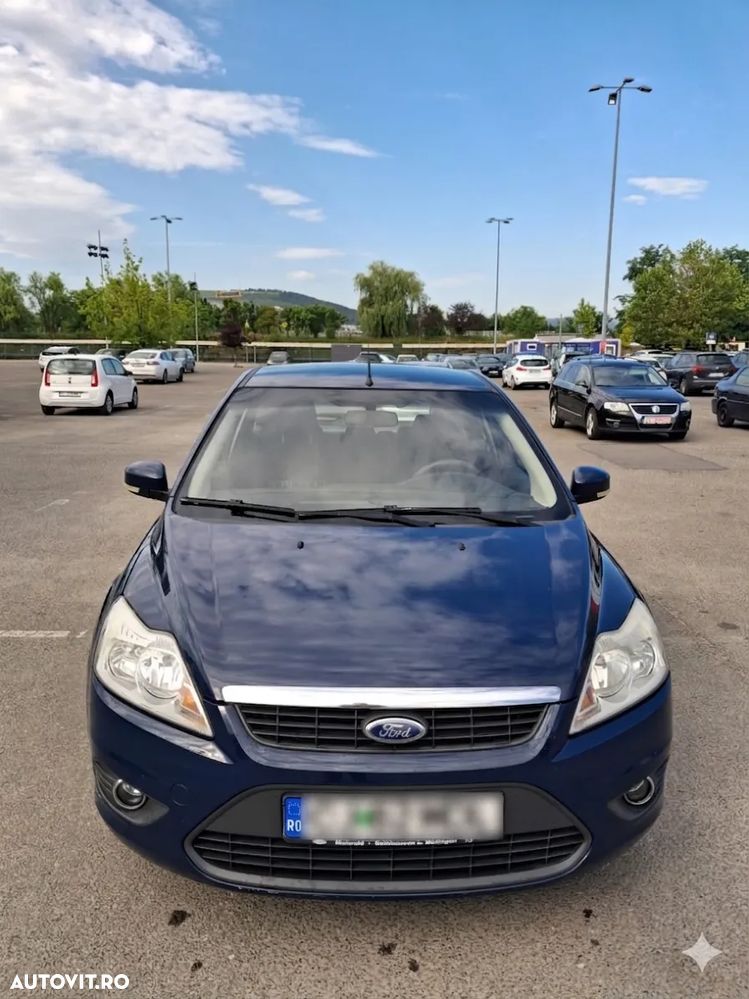 Ford Focus 1.6 16V Trend - 1