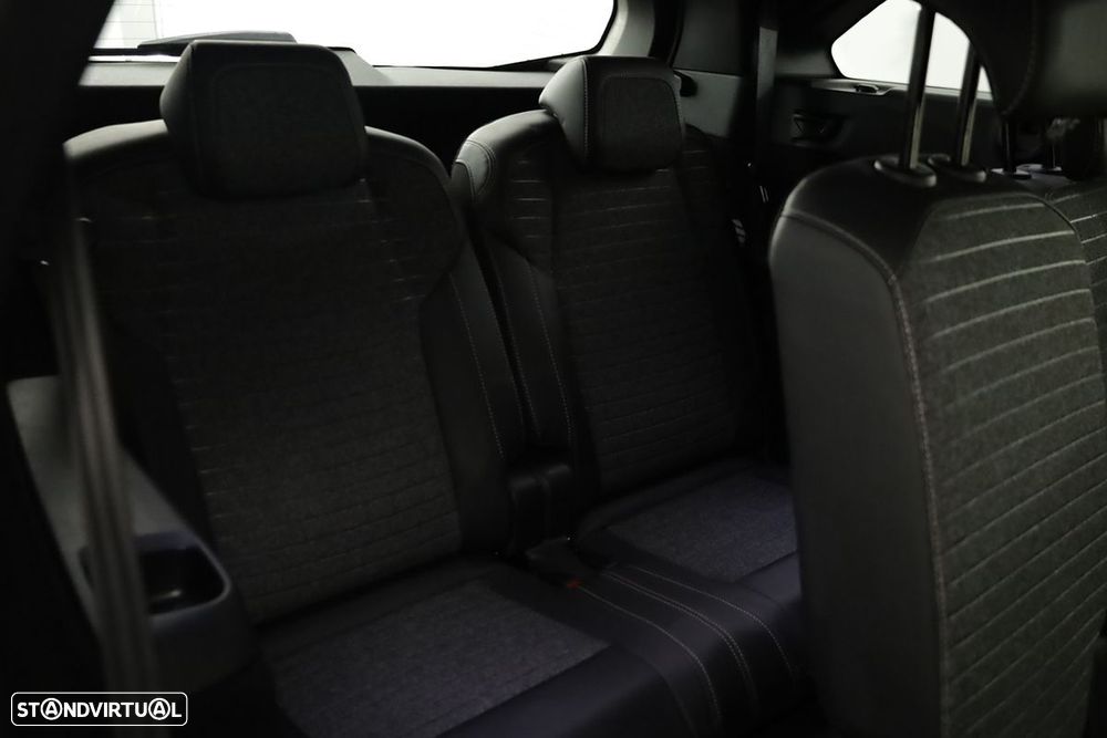 Peugeot 5008 1.2 Hybrid Allure e-DCS6 - 22