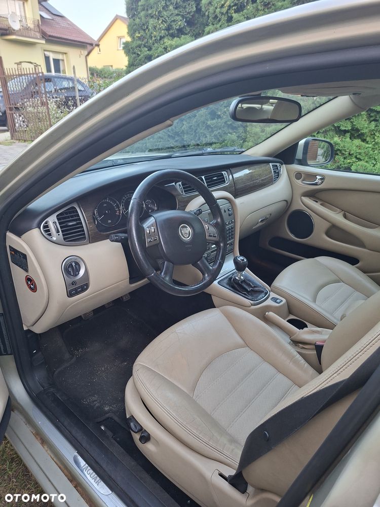 Jaguar X-Type 2.0 D Executive - 3