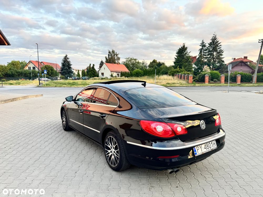 Volkswagen Passat CC - 4