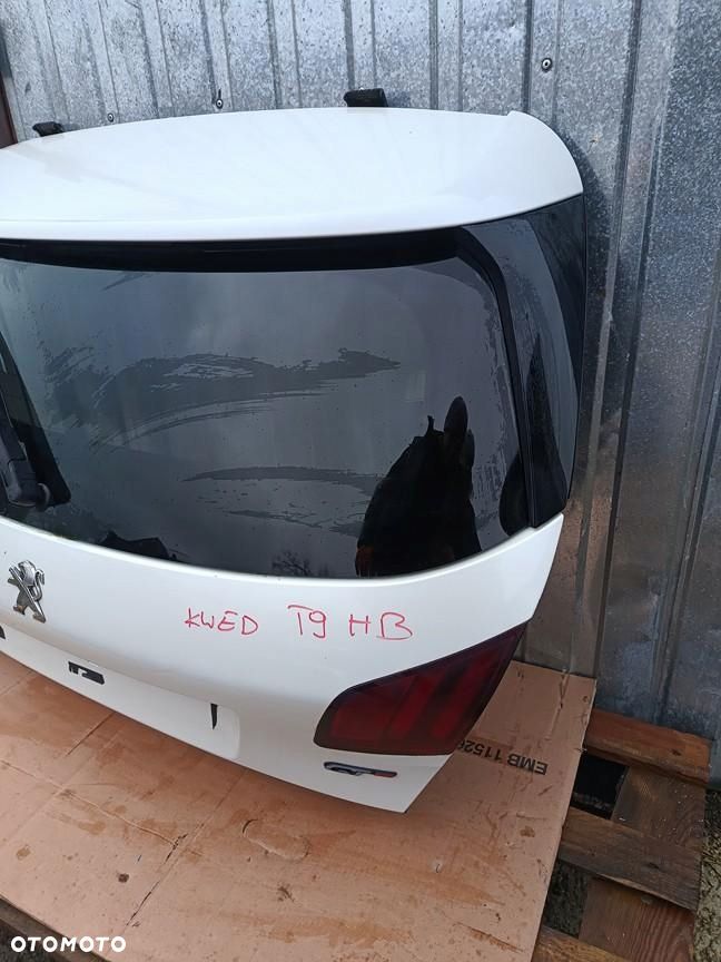 peugeot 308 ii t9 klapa bagażnika tył kwed hb 084727022026 - 2