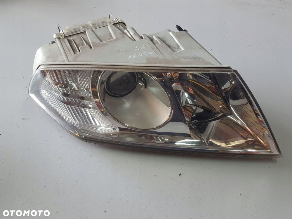 SKODA OCTAVIA 2 II 04-07r LAMPA XENON PRAWA PRZÓD ANGLIK 1Z2941018L - 2