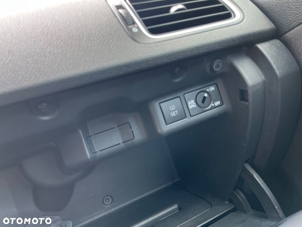 Volkswagen Polo - 14