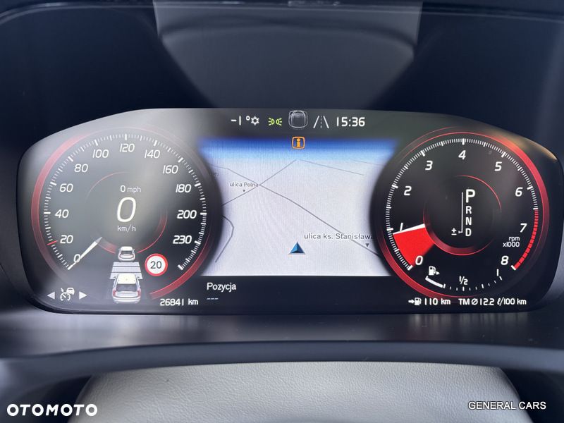 Volvo XC 90 T6 AWD Momentum 7os - 26