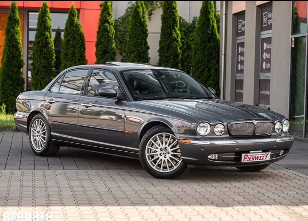 Jaguar XJR 4.2 - 2