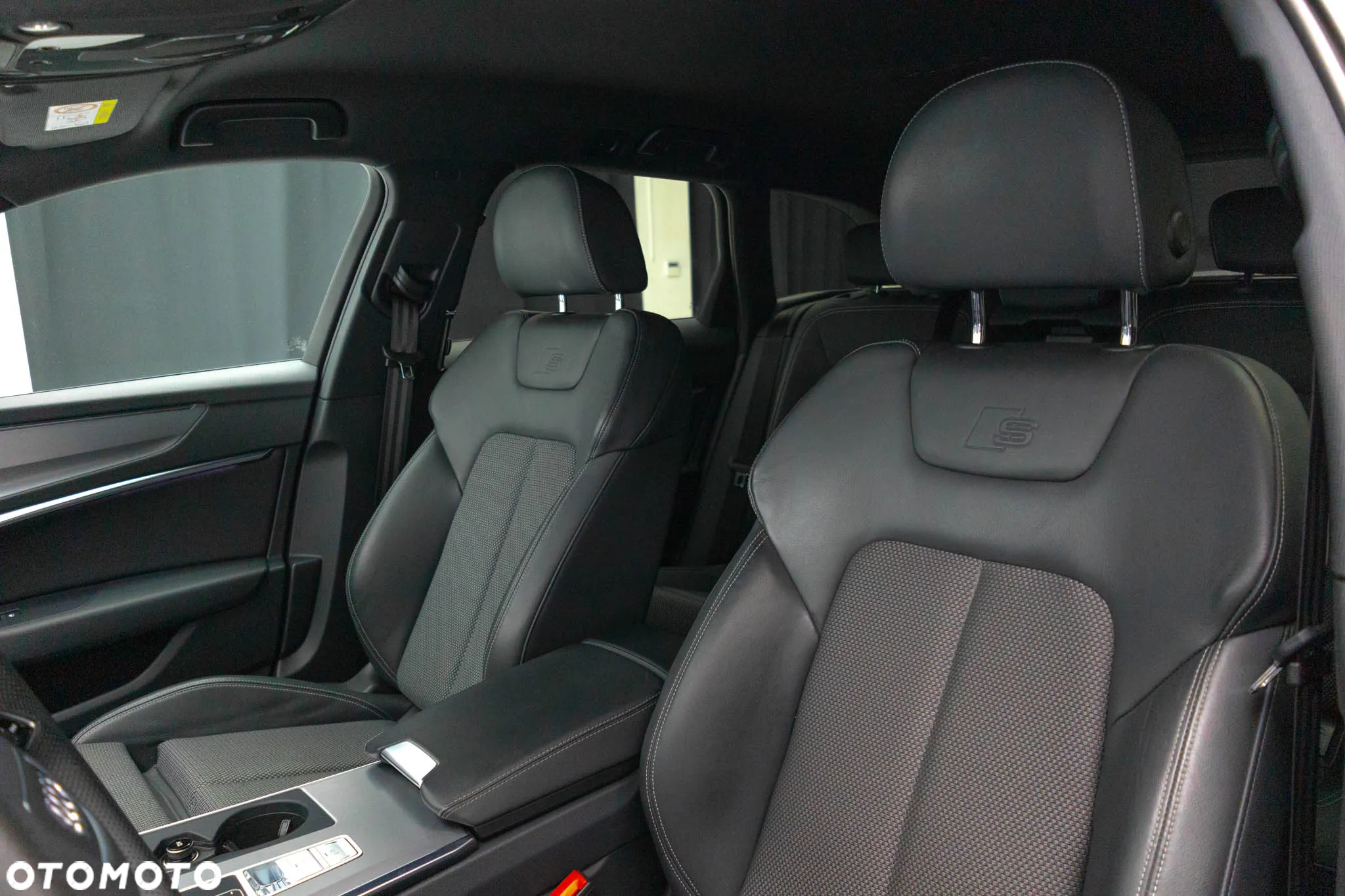 Audi A6 Avant TDI quattro S tronic - 16