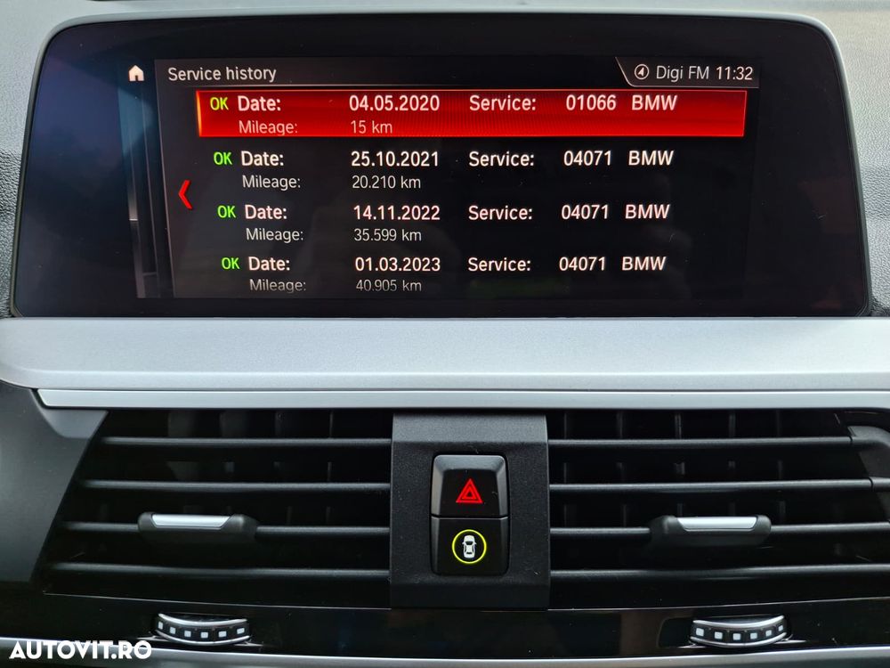 BMW X3 xDrive20i AT - 20